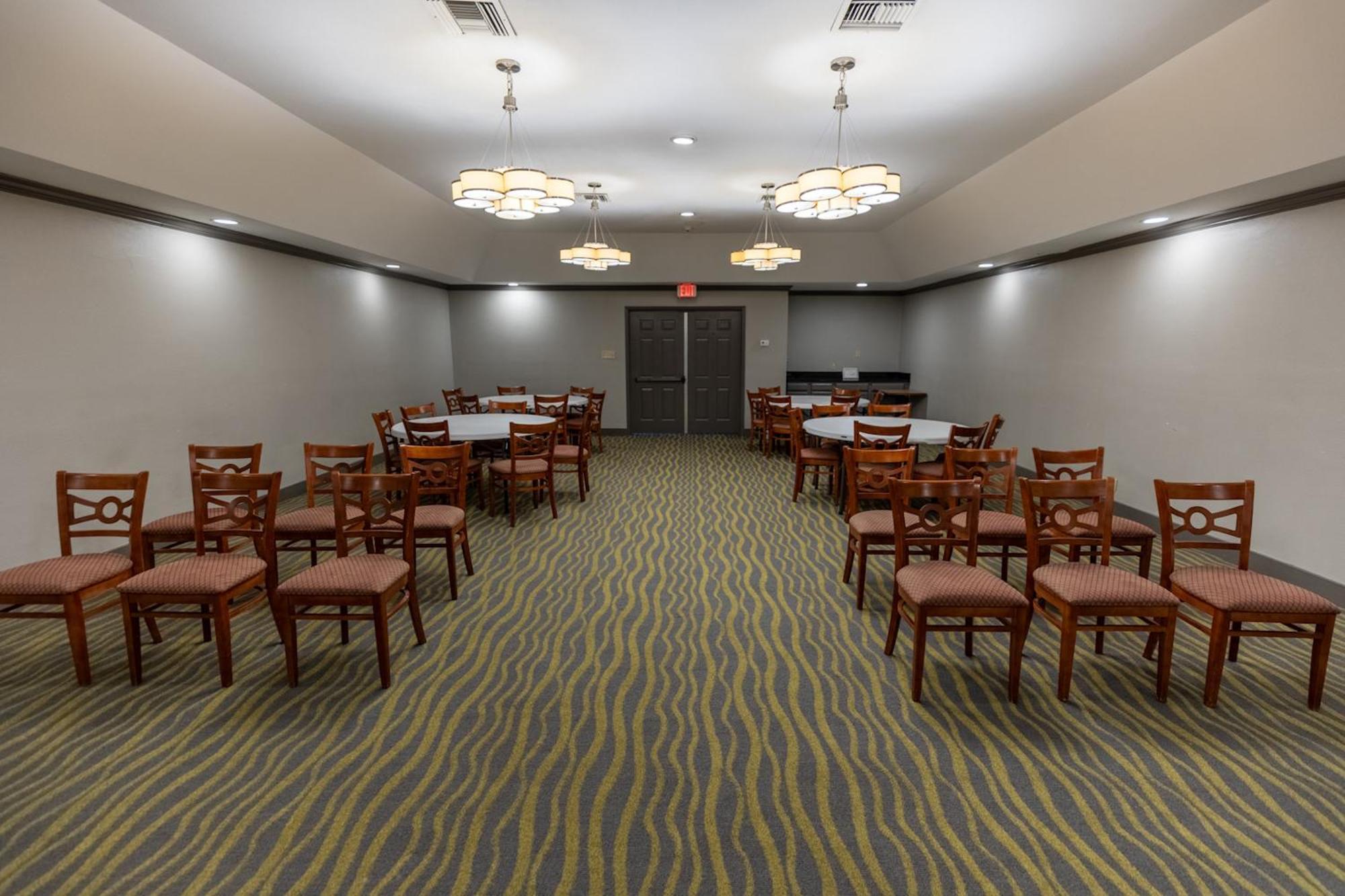 Red Roof Inn & Suites Irving - Dfw Airport South Buitenkant foto